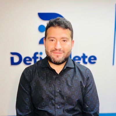 Retrato de Juan Pablo Rojas en Defiéndete